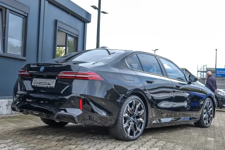 BMW 550 din 2024 cu 16.649 km - oferta BMW147516 - foto 2