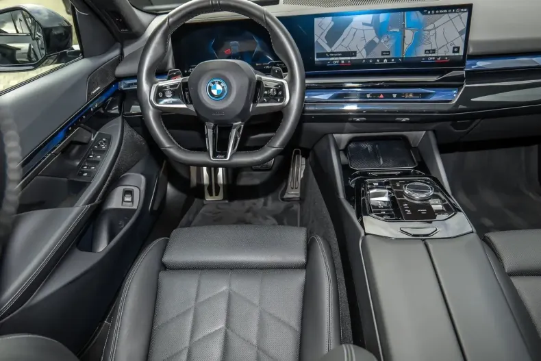 BMW 550 din 2024 cu 16.649 km - oferta BMW147516 - foto 15