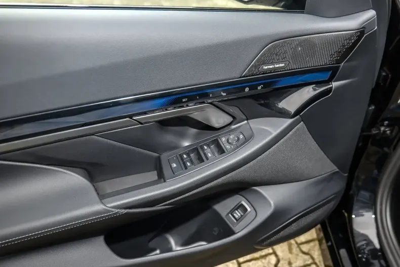 BMW 550 din 2024 cu 16.649 km - oferta BMW147516 - foto 17