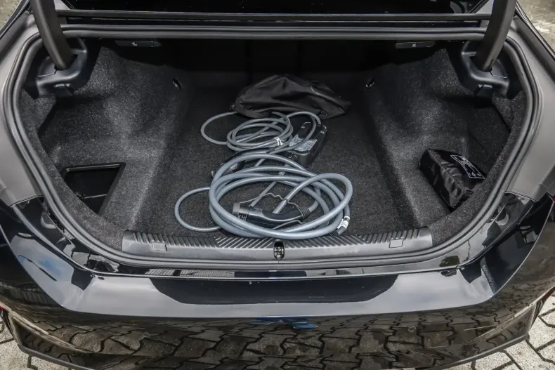 BMW 550 din 2024 cu 16.649 km - oferta BMW147516 - foto 22