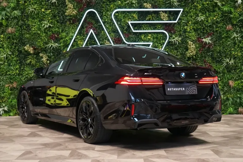 BMW 520 din 2024 cu 38.637 km - oferta BMW147518 - foto 9