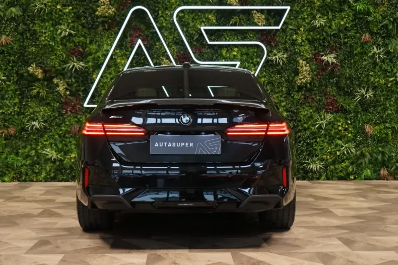 BMW 520 din 2024 cu 38.637 km - oferta BMW147518 - foto 10