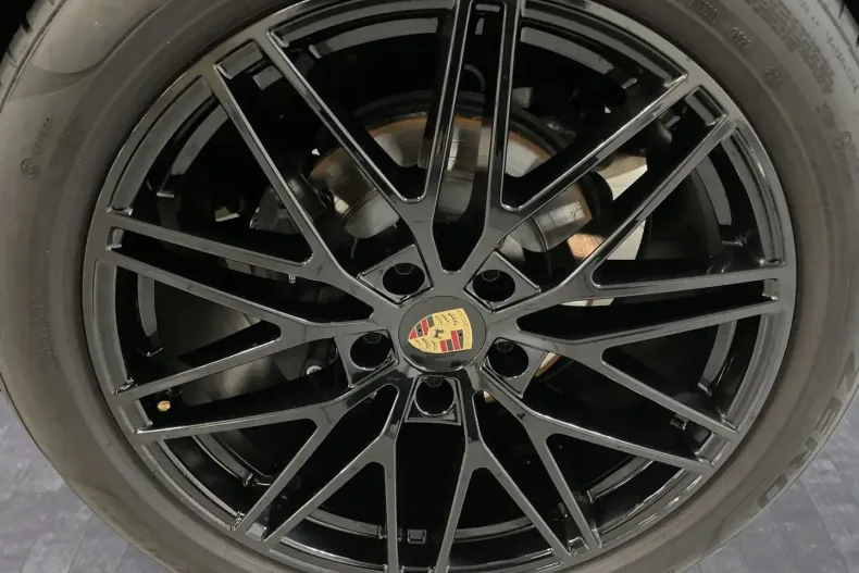 Porsche Cayenne din 2023 cu 22.880 km - oferta POR147519 - foto 11