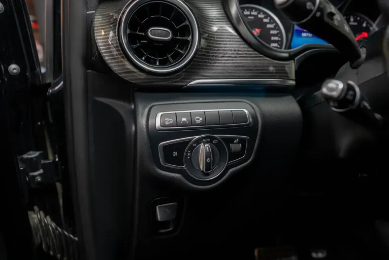 Mercedes-Benz V 300 din 2022 cu 59.500 km - oferta MER147520 - foto 19