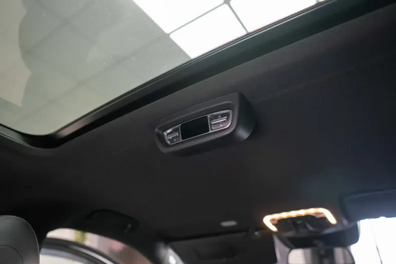 Mercedes-Benz V 300 din 2022 cu 59.500 km - oferta MER147520 - foto 23