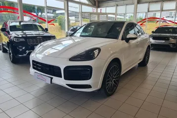 Porsche Cayenne din 2023 - oferta POR147523