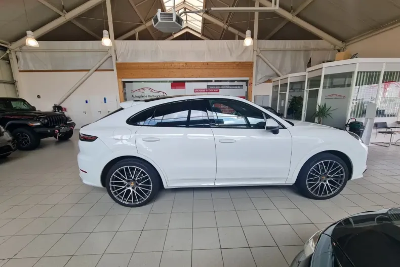 Porsche Cayenne din 2023 cu 25.700 km - oferta POR147523 - foto 4