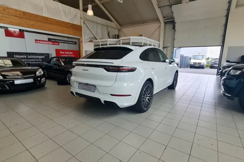 Porsche Cayenne din 2023 cu 25.700 km - oferta POR147523 - foto 5