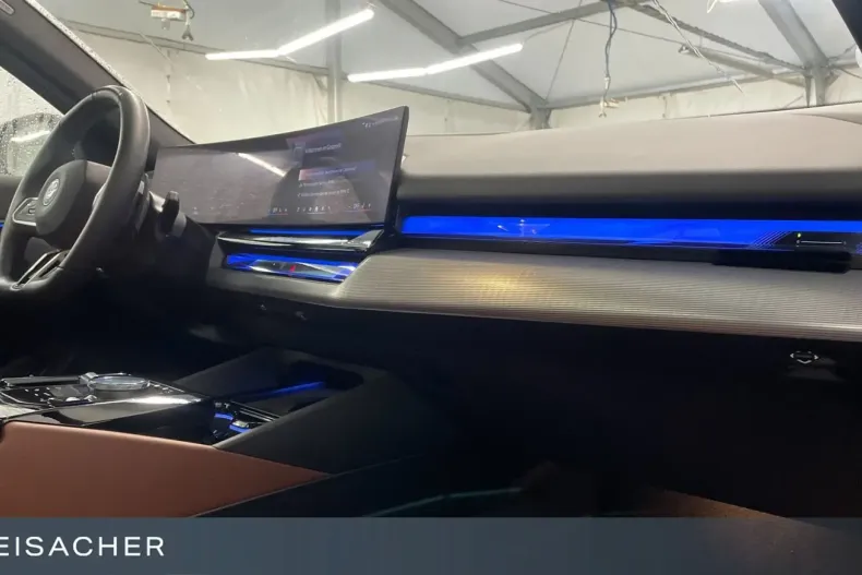 BMW 550 din 2024 cu 24.044 km - oferta BMW147524 - foto 14