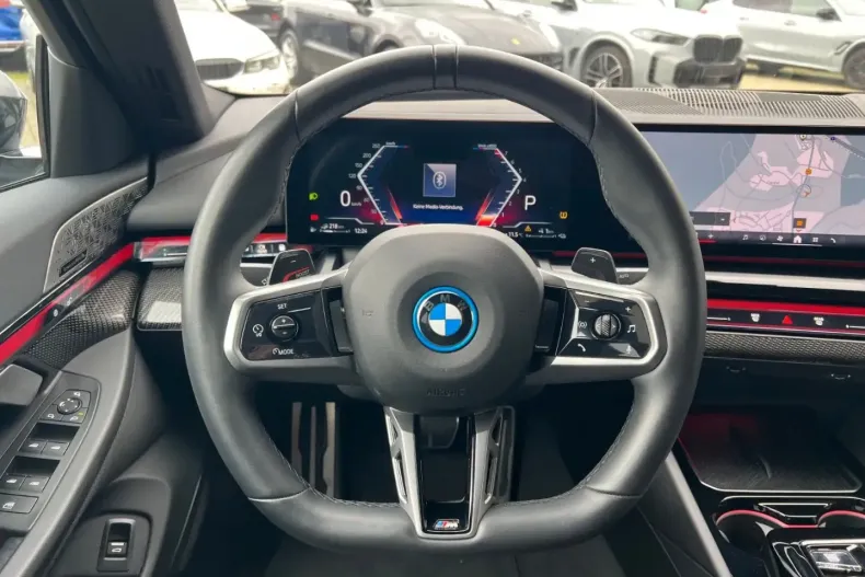 BMW 550 din 2024 cu 37.920 km - oferta BMW147528 - foto 13