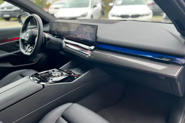 BMW 550 din 2024 cu 37.920 km - oferta BMW147528 - foto 16