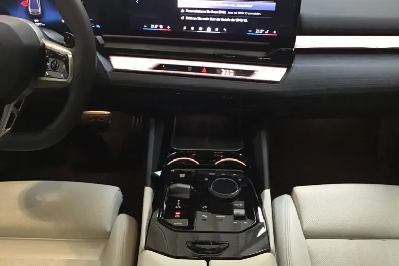 BMW 550 din 2025 cu 22.311 km - oferta BMW147529 - foto 10