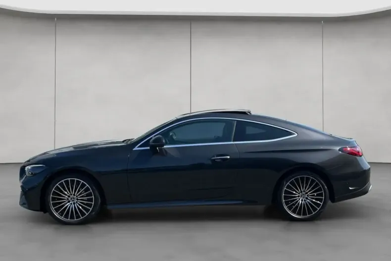 Mercedes-Benz CLE 200 din 2024 cu 8.185 km - oferta MER147532 - foto 3