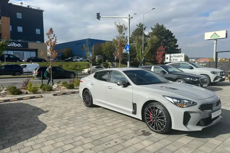 Kia Stinger din 2023 cu 32.000 km - oferta KIA147536 - foto 2