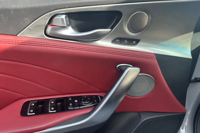 Kia Stinger din 2023 cu 32.000 km - oferta KIA147536 - foto 8