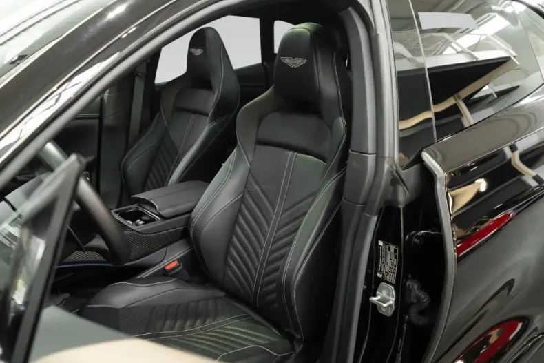 Aston Martin DBX din 2024 cu 10.350 km - oferta AST147545 - foto 7