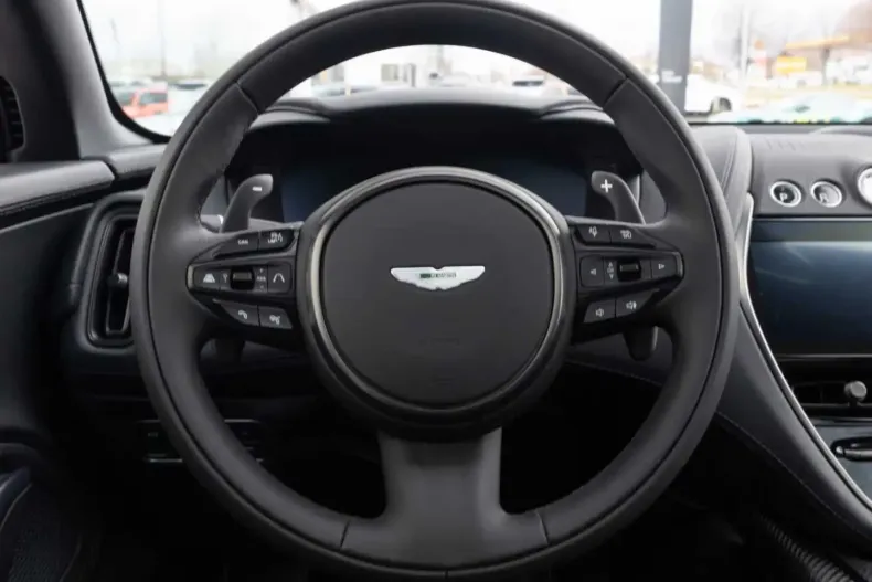 Aston Martin DBX din 2024 cu 11.300 km - oferta AST147547 - foto 10