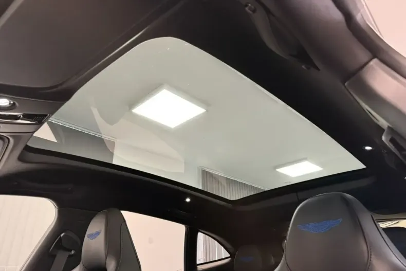 Aston Martin DBX din 2023 cu 17.960 km - oferta AST147548 - foto 19