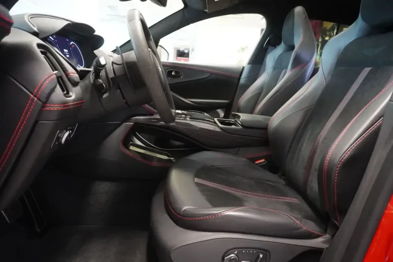 Aston Martin DBX din 2023 cu 42.000 km - oferta AST147551 - foto 7