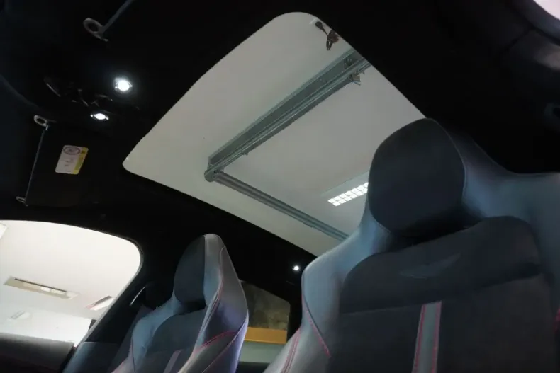 Aston Martin DBX din 2023 cu 42.000 km - oferta AST147551 - foto 8