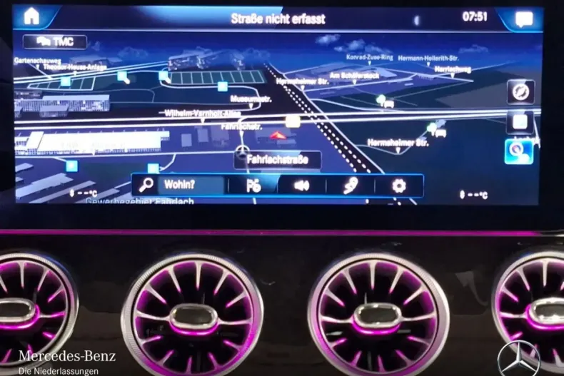 Mercedes-Benz E 200 din 2022 cu 22.414 km - oferta MER147552 - foto 13