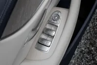 Mercedes-Benz E 220 din 2022 cu 98.643 km - oferta MER147553 - foto 13