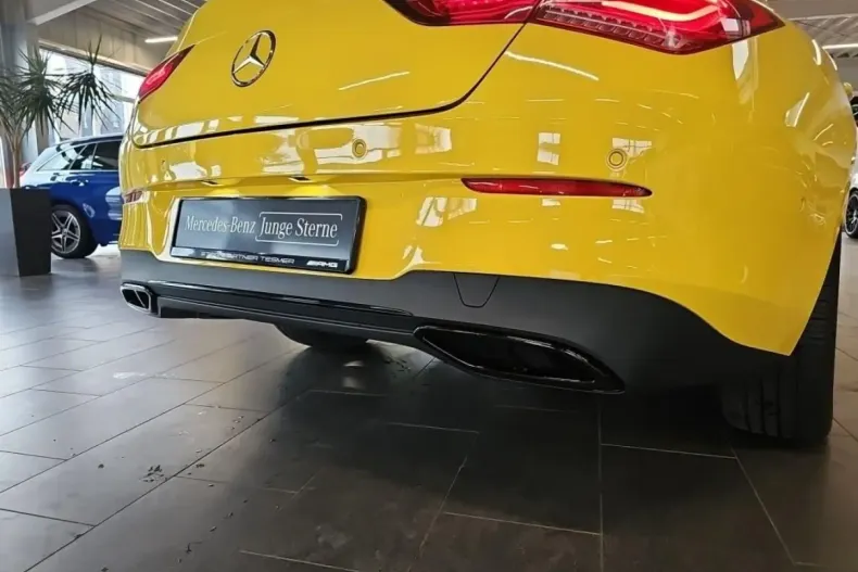 Mercedes-Benz CLA 200 din 2023 cu 35.785 km - oferta MER147555 - foto 11