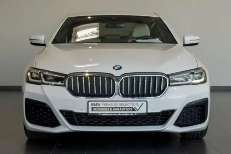 BMW 540 din 2022 cu 118.312 km - oferta BMW147567 - foto 4
