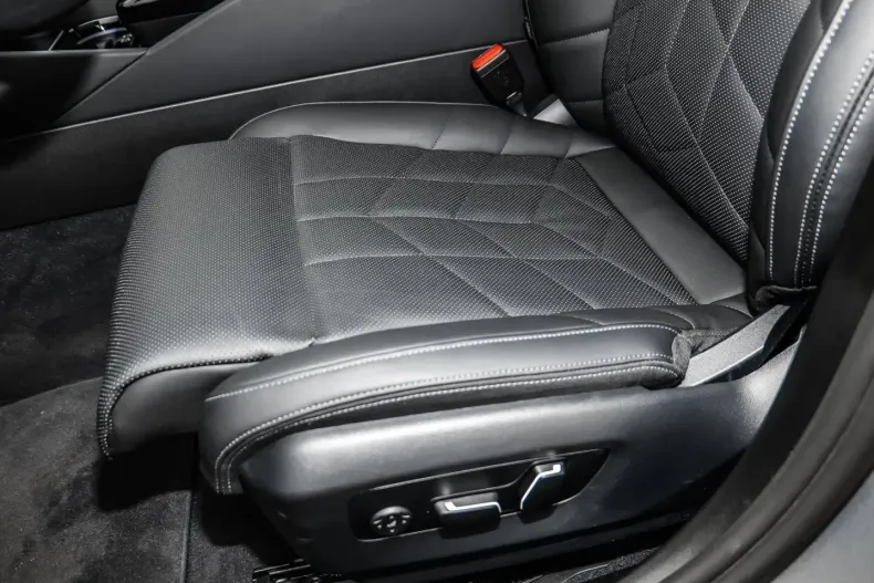 BMW 520 din 2024 cu 25.823 km - oferta BMW147569 - foto 16