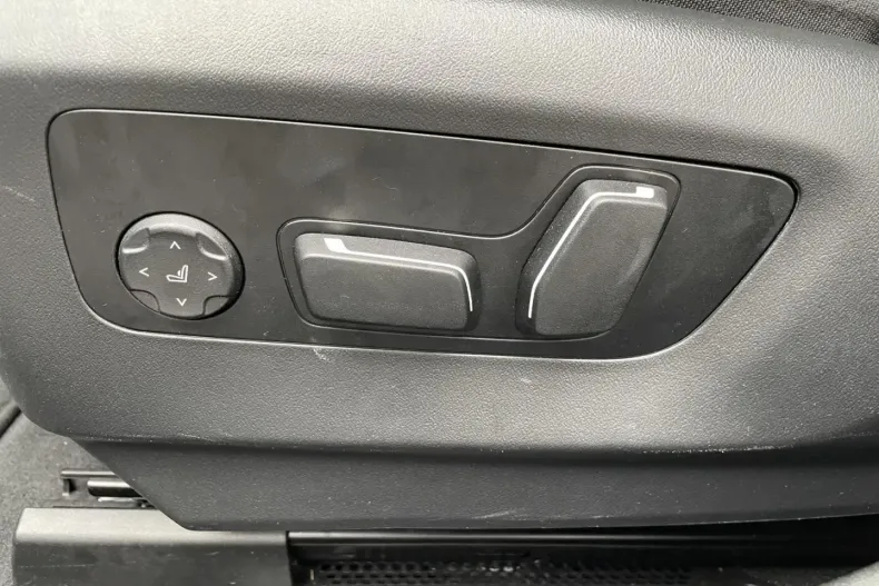 BMW 520 din 2024 cu 24.329 km - oferta BMW147572 - foto 15