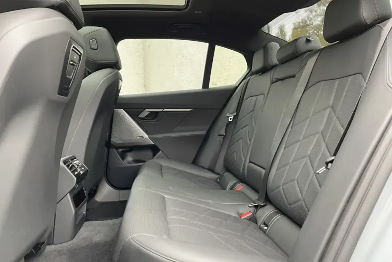 BMW 520 din 2024 cu 24.329 km - oferta BMW147572 - foto 25