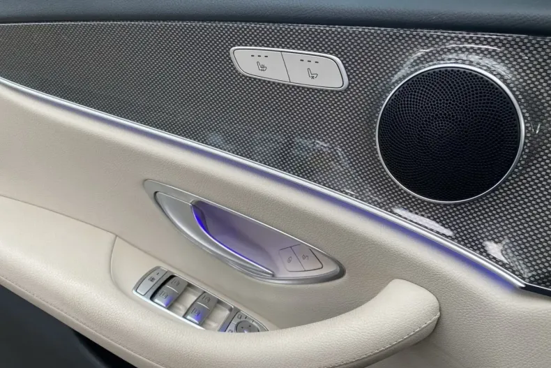 Mercedes-Benz E 400 din 2022 cu 73.600 km - oferta MER147578 - foto 15