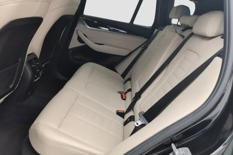 BMW X3 din 2022 cu 61.549 km - oferta BMW147584 - foto 6