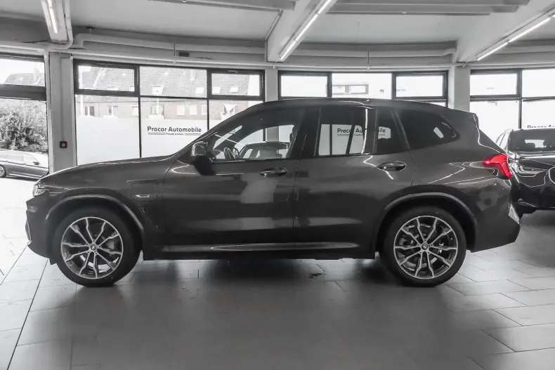 BMW X3 din 2022 cu 55.520 km - oferta BMW147596 - foto 3