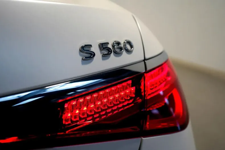 Mercedes-Benz S 580 din 2023 cu 40.049 km - oferta MER147598 - foto 7