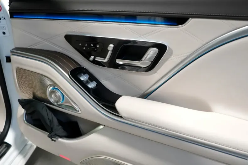 Mercedes-Benz S 580 din 2023 cu 40.049 km - oferta MER147598 - foto 44