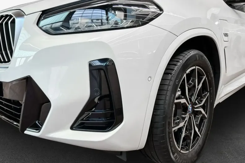 BMW X3 din 2022 cu 30.463 km - oferta BMW147603 - foto 4