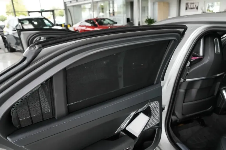 BMW 740 din 2024 cu 17.800 km - oferta BMW147627 - foto 12