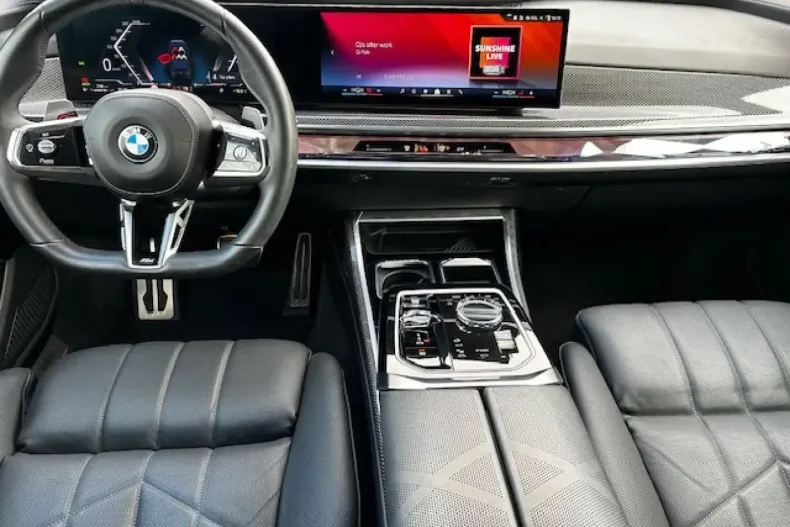 BMW 740 din 2024 cu 12.359 km - oferta BMW147629 - foto 10