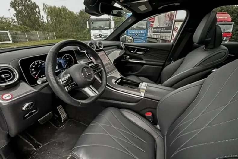 Mercedes-Benz GLC 220 din 2024 cu 19.609 km - oferta MER147630 - foto 5