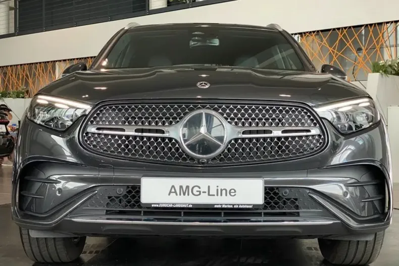 Mercedes-Benz GLC 220 din 2024 cu 24.987 km - oferta MER147662 - foto 2