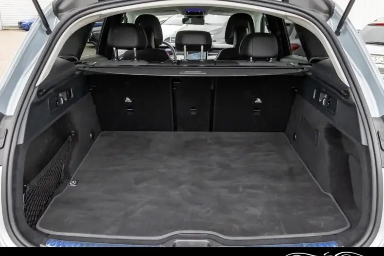 Mercedes-Benz GLC 220 din 2024 cu 12.400 km - oferta MER147664 - foto 7