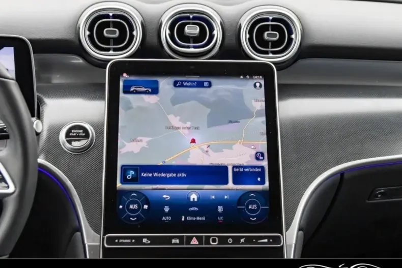 Mercedes-Benz GLC 220 din 2024 cu 12.400 km - oferta MER147664 - foto 11