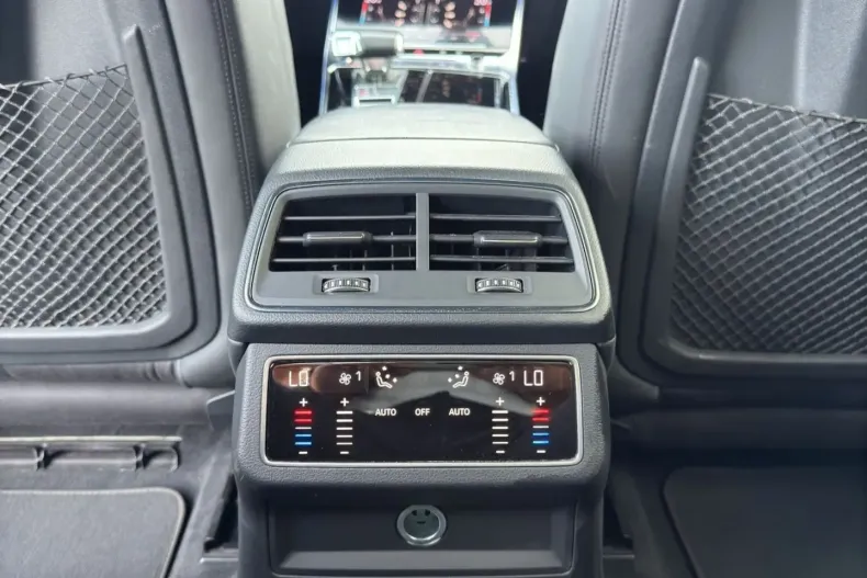 Audi RS6 din 2021 cu 78.770 km - oferta AUD147666 - foto 21