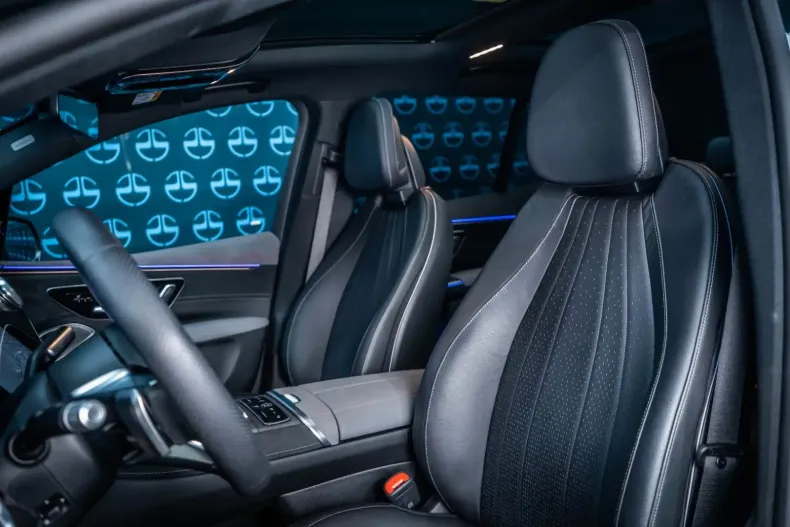 Mercedes-Benz EQS SUV din 2023 cu 41.690 km - oferta MER147677 - foto 14