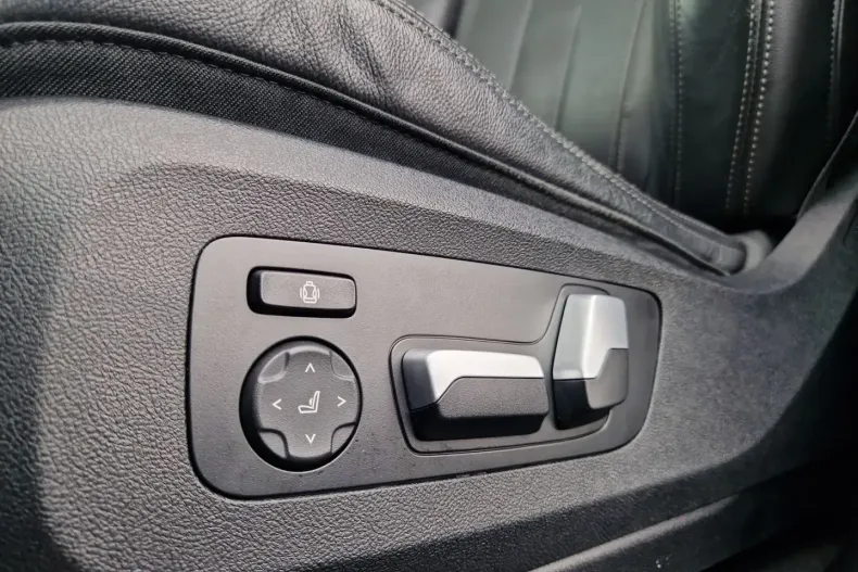 BMW X5 din 2021 cu 84.610 km - oferta BMW147678 - foto 25