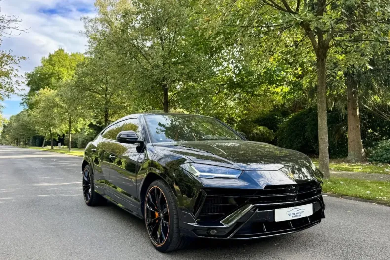 Lamborghini Urus din 2025 cu 12.777 km - oferta LAM147680 - foto 3