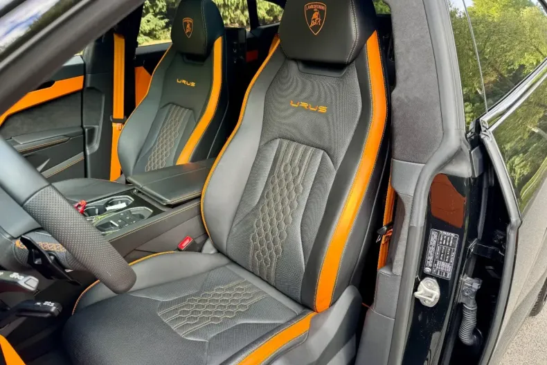 Lamborghini Urus din 2025 cu 12.777 km - oferta LAM147680 - foto 10