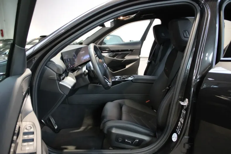 BMW 520 din 2024 cu 28.500 km - oferta BMW147684 - foto 5