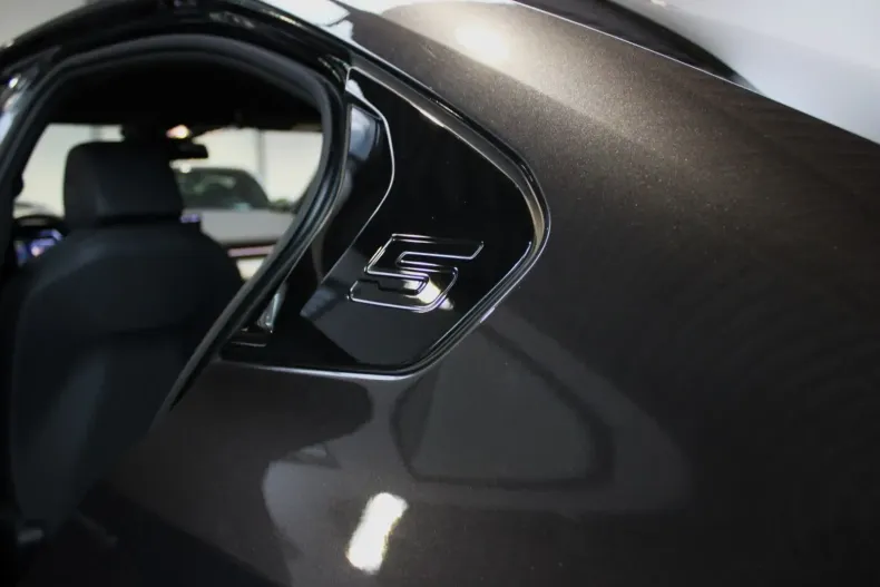 BMW 520 din 2024 cu 28.500 km - oferta BMW147684 - foto 18